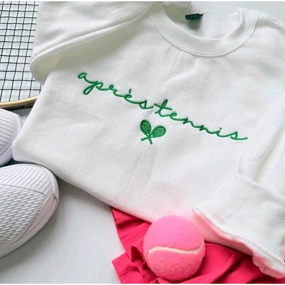 White Embroidered Tennis Pullover Sweatshirt S Long Sleeve Crew Neck Fleece